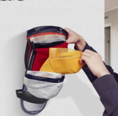 Вешалка для кепок