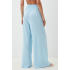 Свободные штаны небесно-голубого цвета