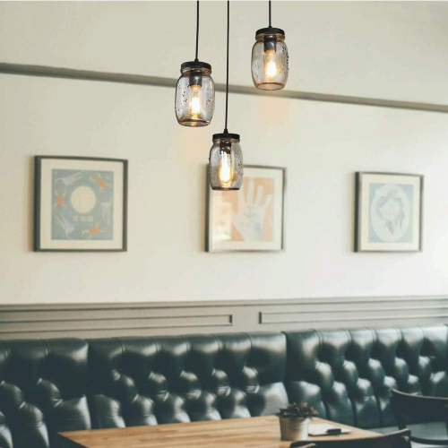 Современная люстра со стеклянным абажуром