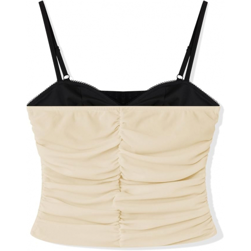 Летний топ с кружевной отделкой 