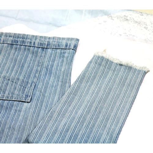 Классическая укороченная джинсовая куртка