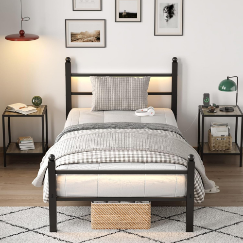 Кровать с высоким изголовьем и металлическим каркасом, 90 х 190