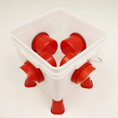 Кормушка для птиц 