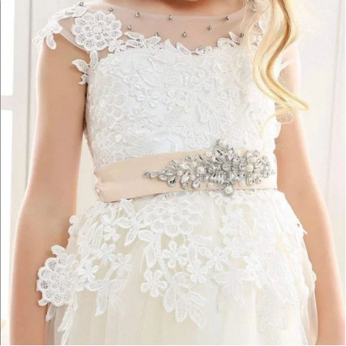 Цветочное платье цвета слоновой кости для девочек