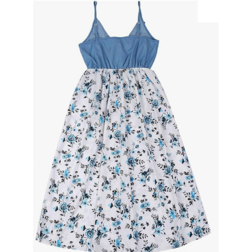 Летнее женское платье с открытыми плечами и цветочным принтом