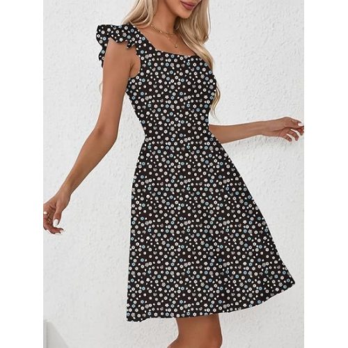 Летнее женское платье с цветочным принтом