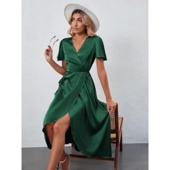 Элегантное летнее платье — идеальный выбор для вечерних выходов и отдыха