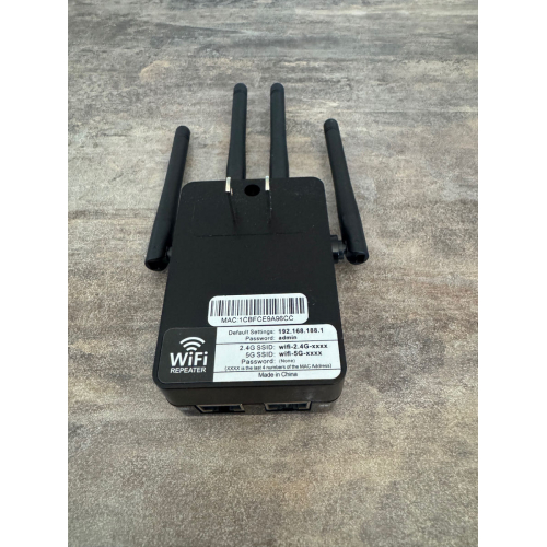WiFi репитер Dual Band 1200 Mbps (черный)